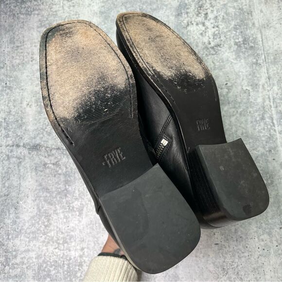 FRYE River Inside Zip Boots 8 - Picture 6 of 6